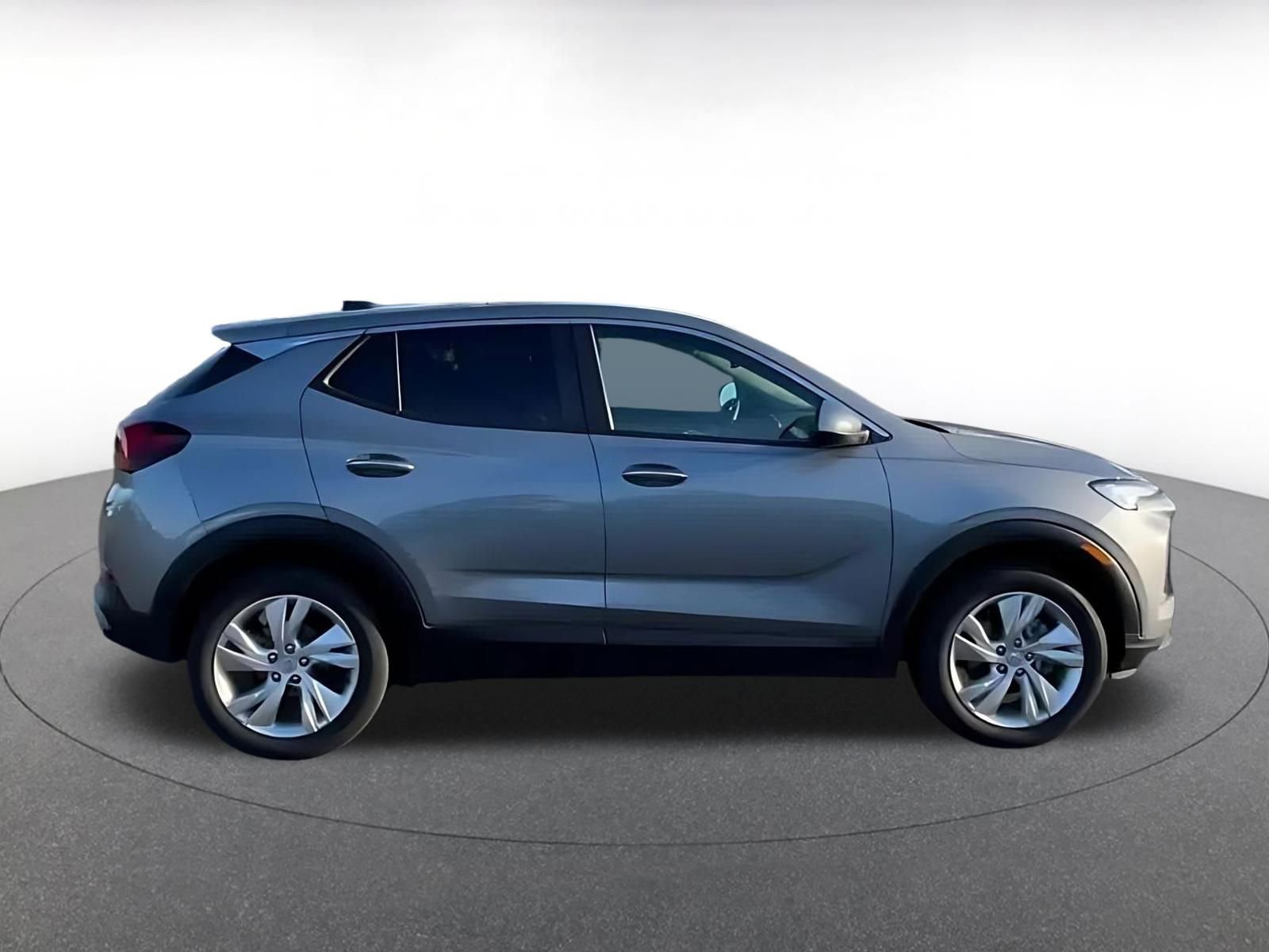 Used 2025 Buick Encore GX Preferred image 16