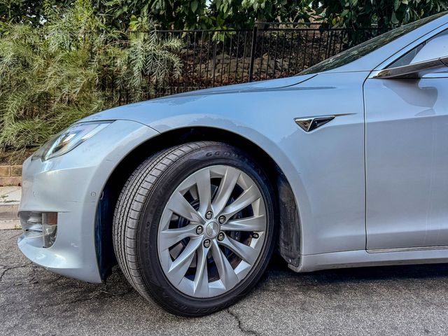 Used 2016 Tesla Model S 90D AWD/4WD image 22