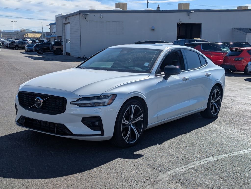 Used 2024 Volvo S60 B5 Ultimate image 9