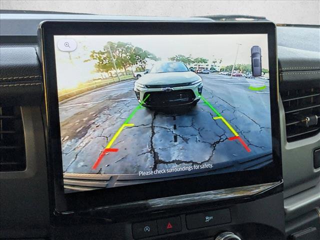 Used 2024 Ford Expedition XLT image 9