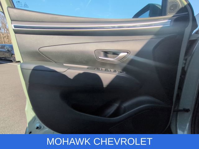 Used 2023 Hyundai Santa Cruz SE AWD/4WD image 20