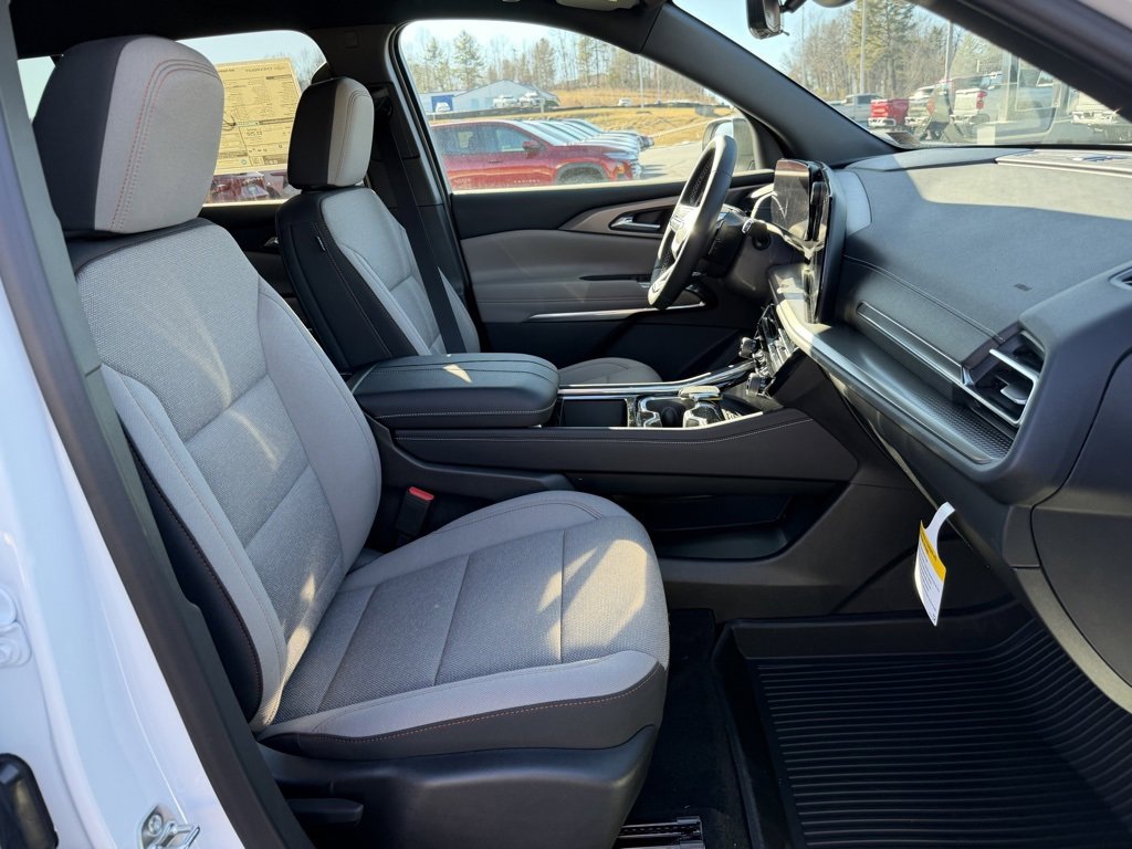 New 2026 Chevrolet Traverse LT w/ Driver Confidence Package image 34