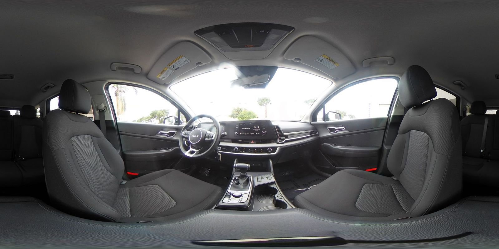 Used 2025 Kia Sportage LX FWD image 41