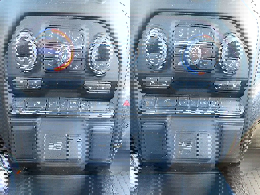 Certified 2022 Chevrolet Silverado 1500 LT Trail Boss w/ Safety Package image 33