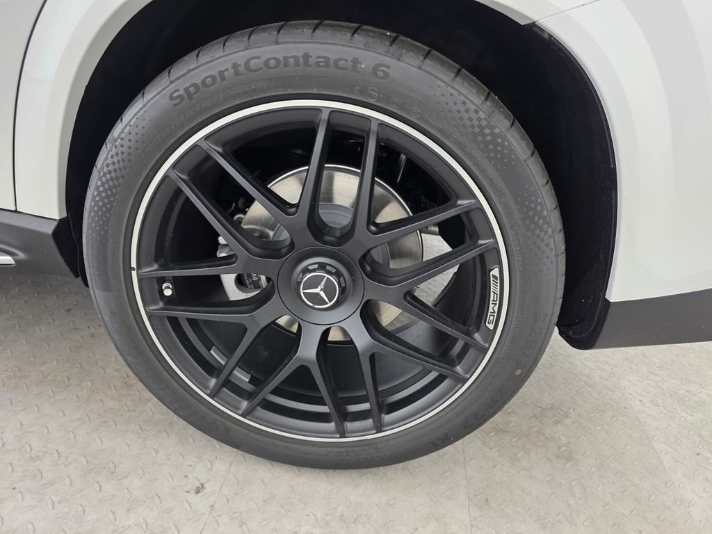 New 2026 Mercedes-Benz GLE 53 AMG 4MATIC Coupe image 12