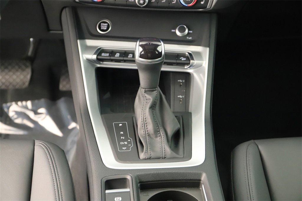 Certified 2025 Audi Q3 2.0T Premium w/ Convenience Package image 21
