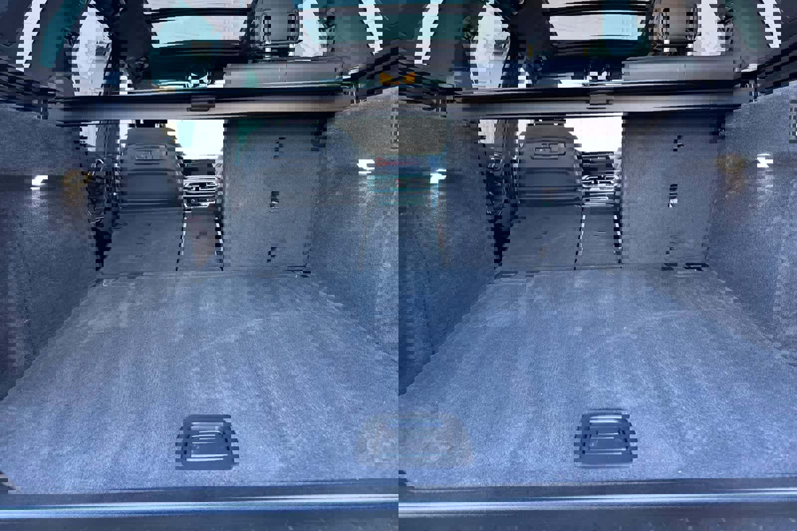 Used 2021 BMW X5 xDrive40i w/ Premium Package image 16