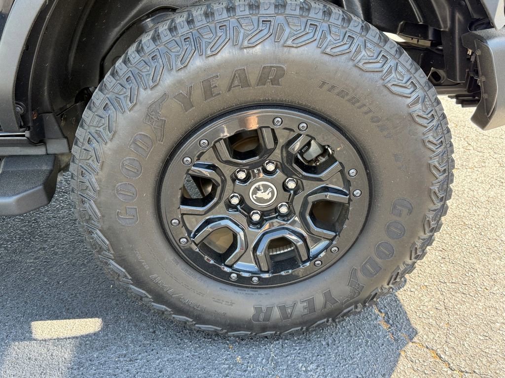 Used 2023 Ford Bronco Wildtrak AWD/4WD image 13