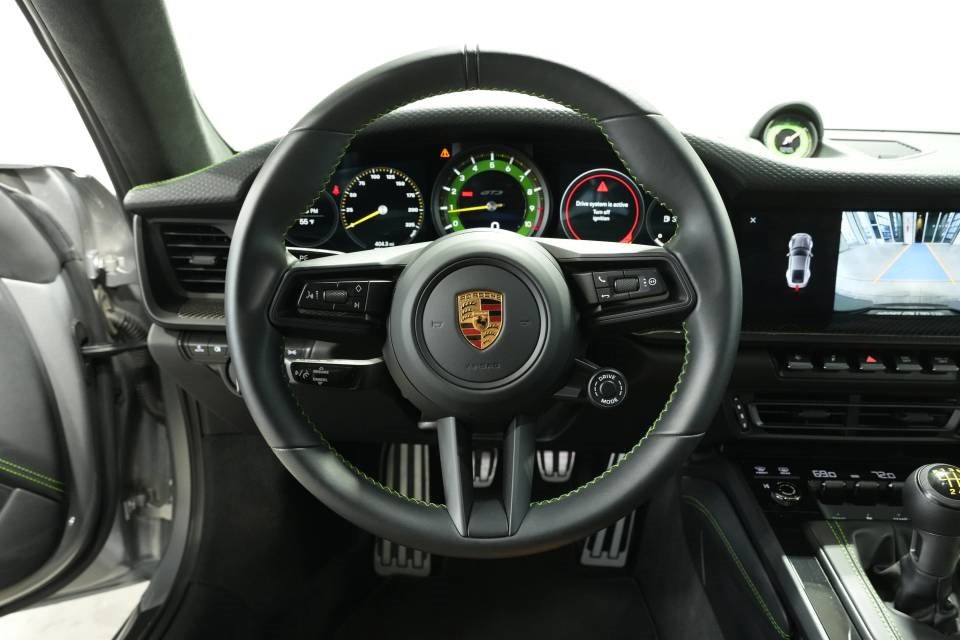 Used 2022 Porsche 911 GT3 image 13