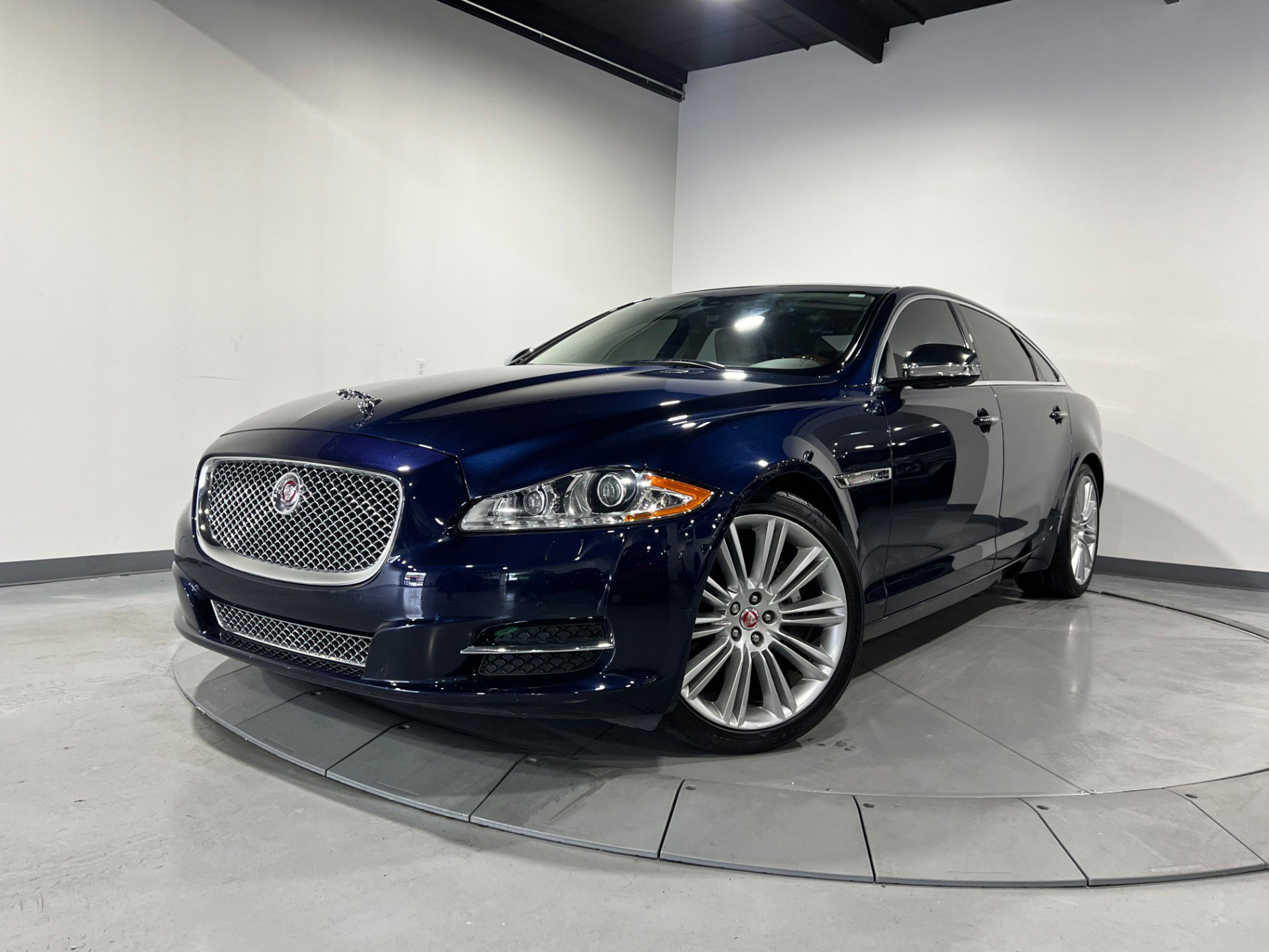 Used 2015 Jaguar XJ L Portfolio
