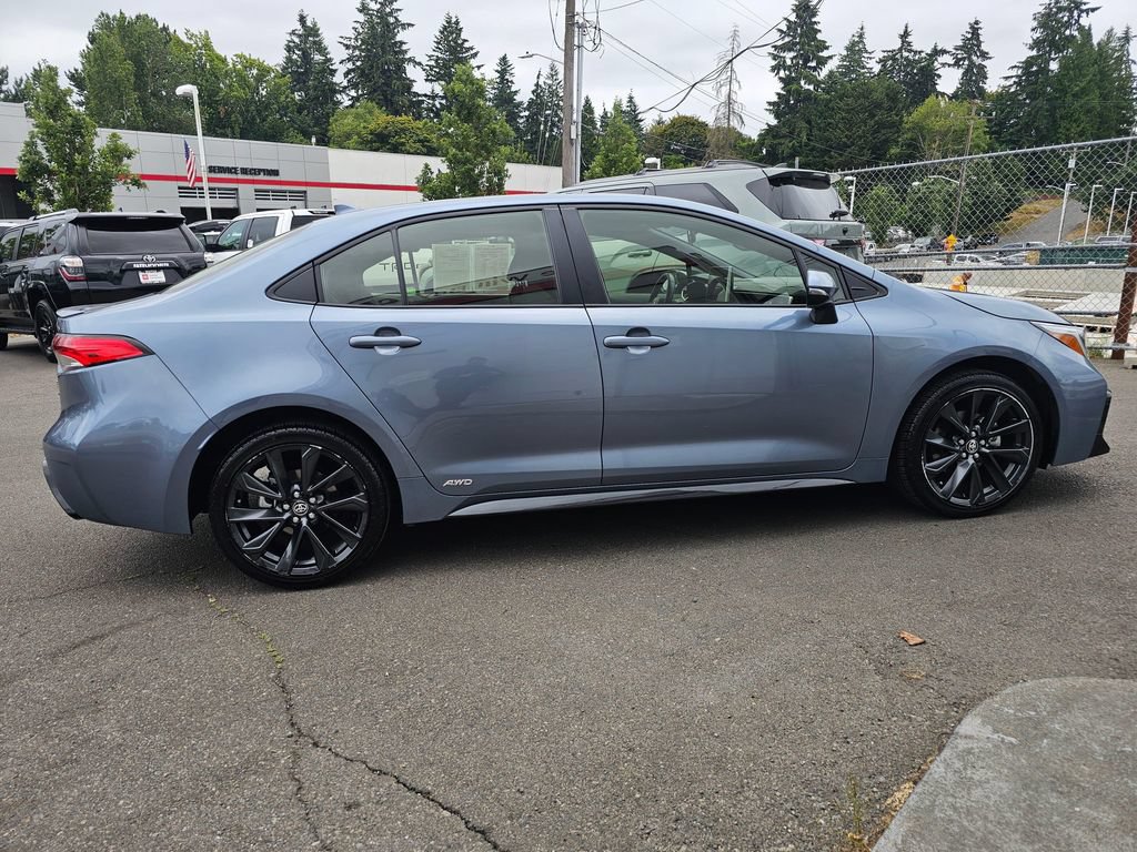 Certified 2025 Toyota Corolla SE w/ SE Premium Package AWD/4WD image 8