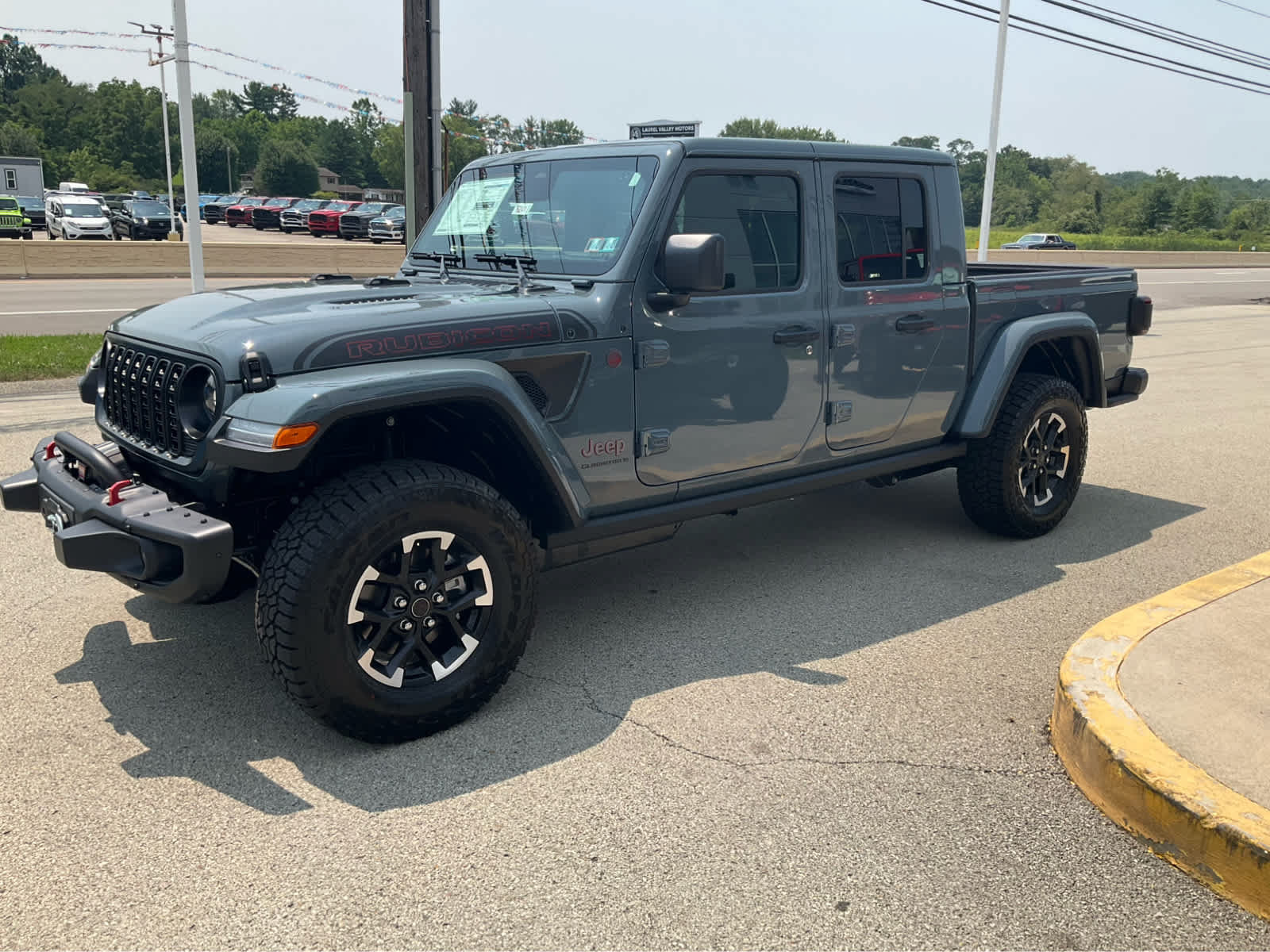 New 2026 Jeep Gladiator Rubicon AWD/4WD image 3