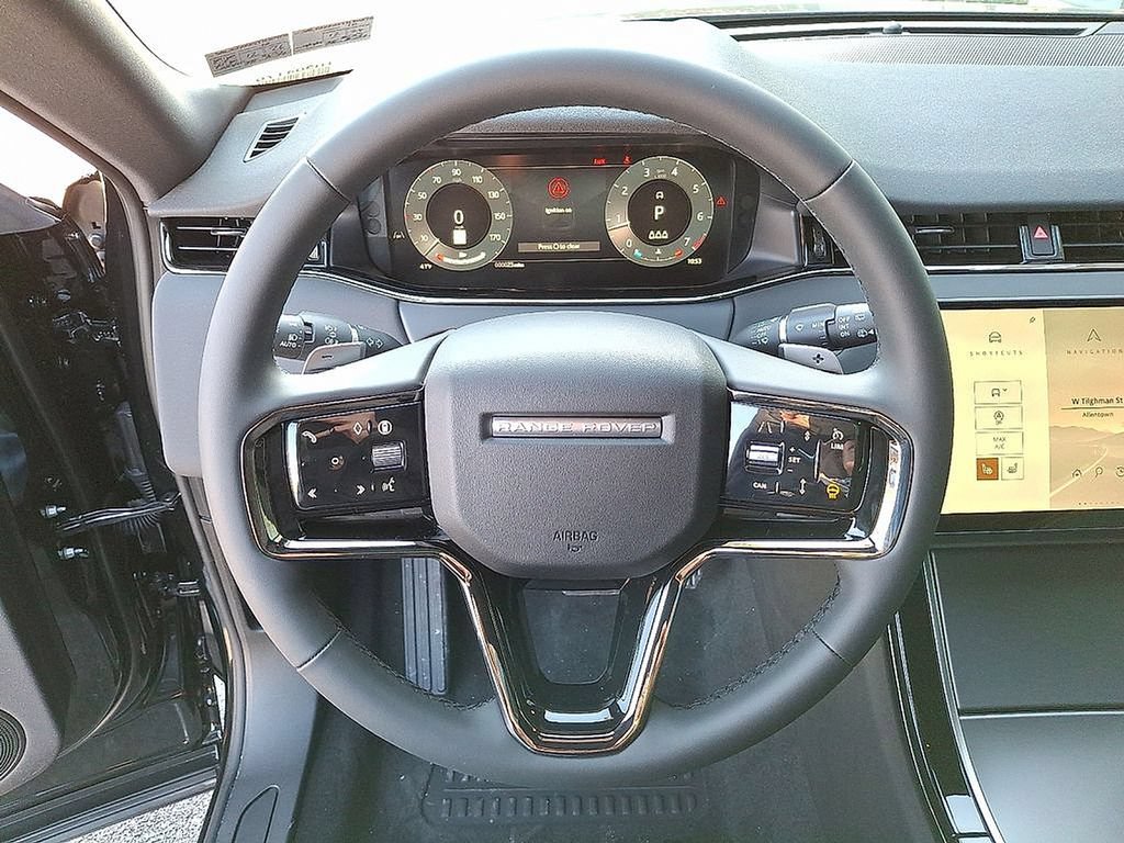 Used 2026 Land Rover Range Rover Evoque S AWD/4WD image 11