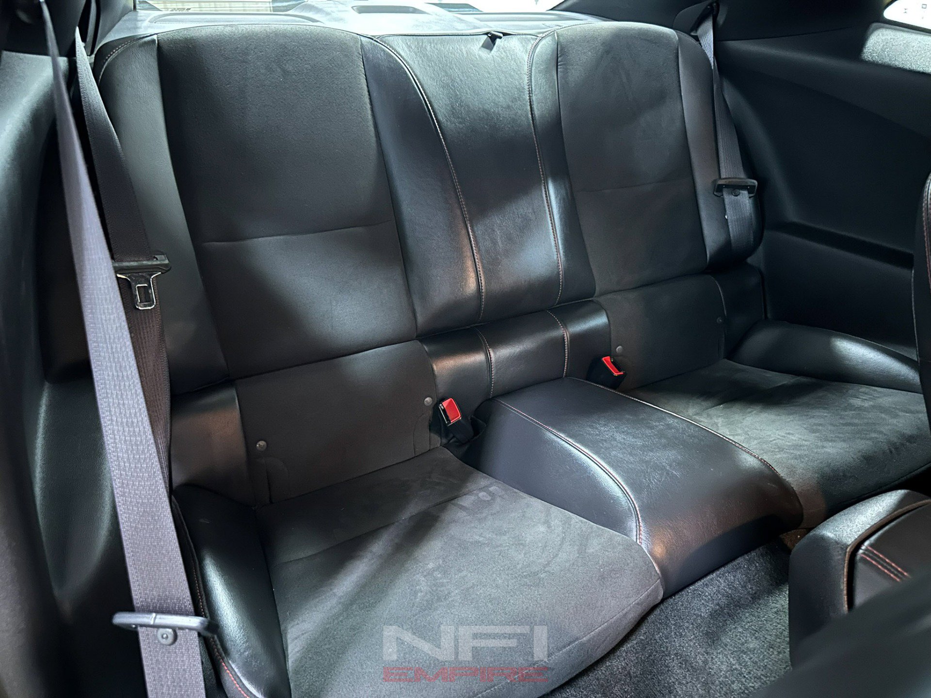 Used 2012 Chevrolet Camaro ZL1 image 38