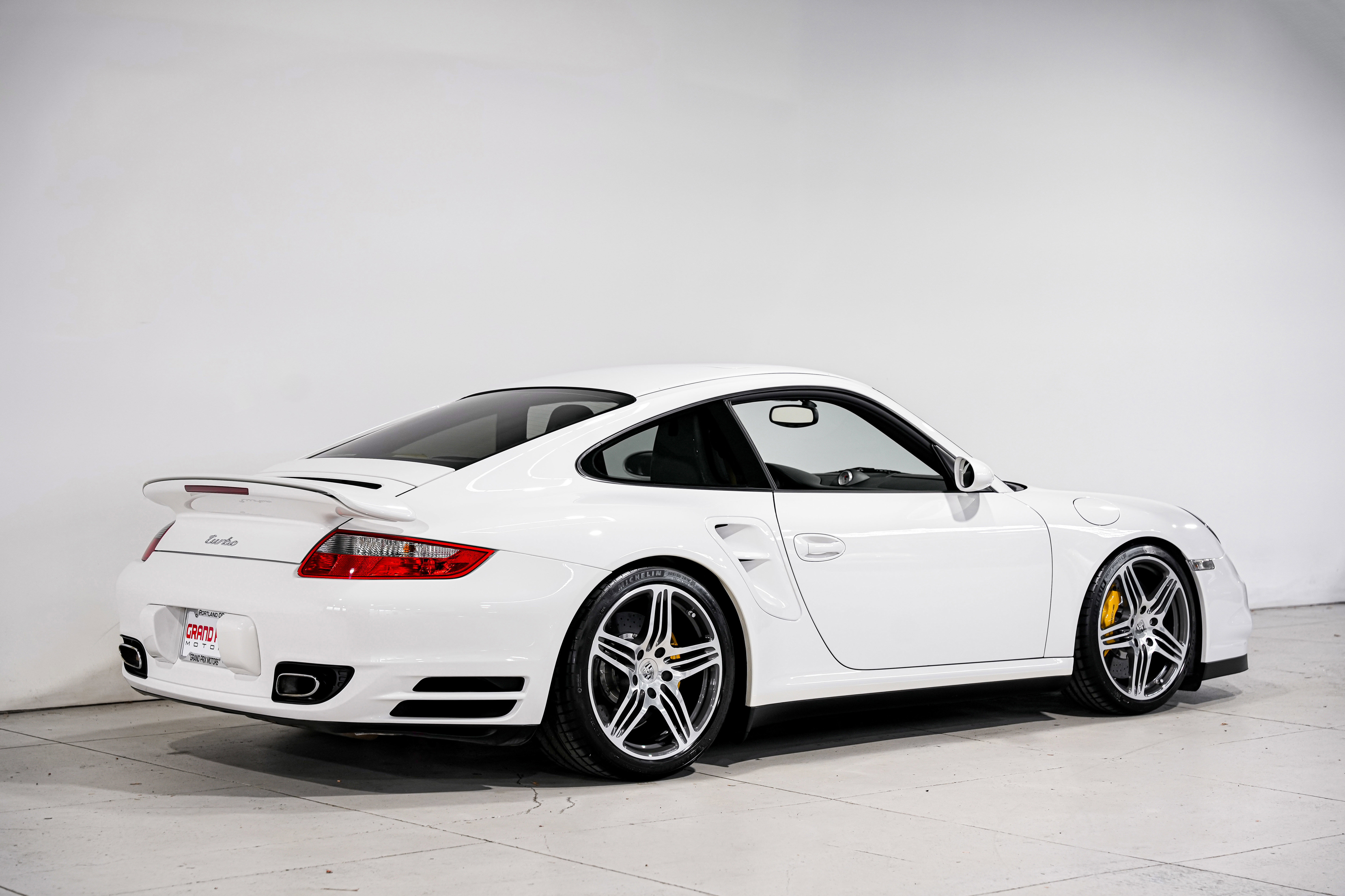 Used 2007 Porsche 911 Turbo image 3