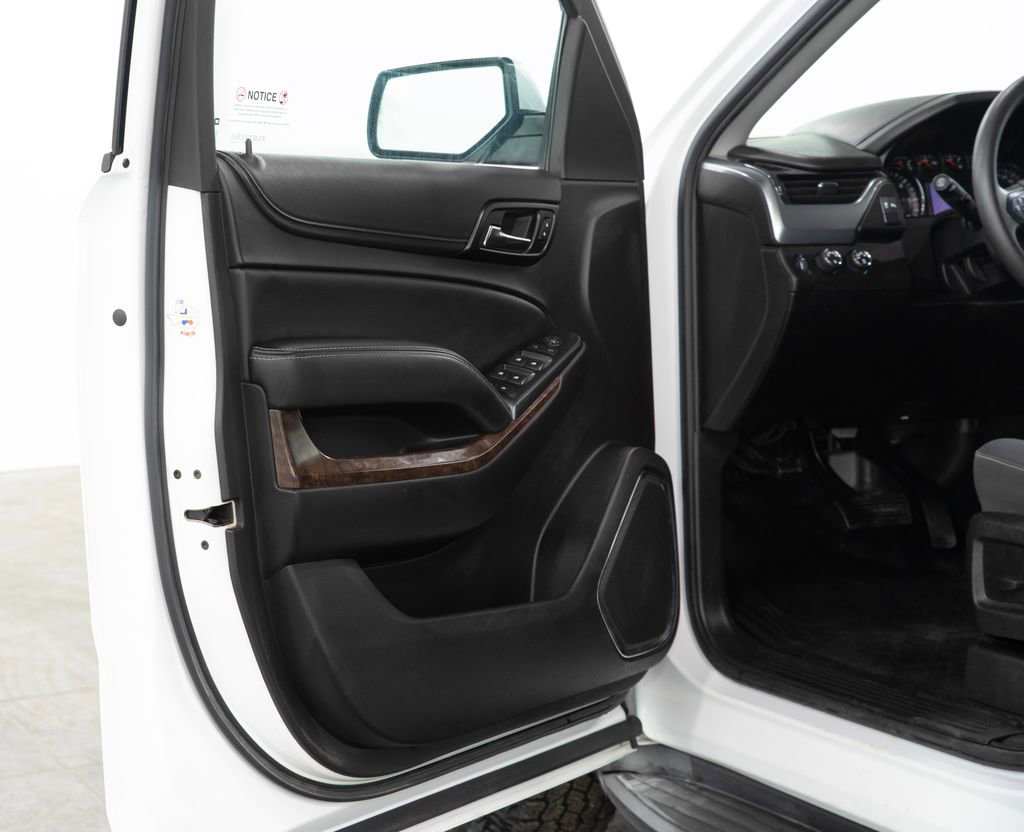 Used 2016 Chevrolet Tahoe 4WD image 6