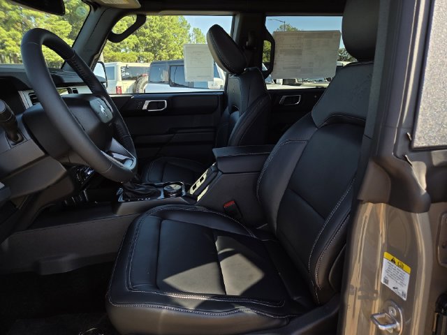 New 2026 Ford Bronco Outer Banks w/ Sasquatch Package AWD/4WD image 11