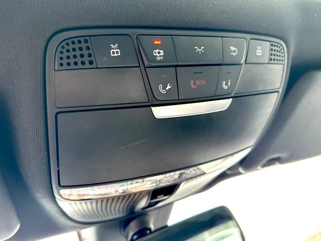 Used 2018 Mercedes-Benz E 300 4MATIC image 33