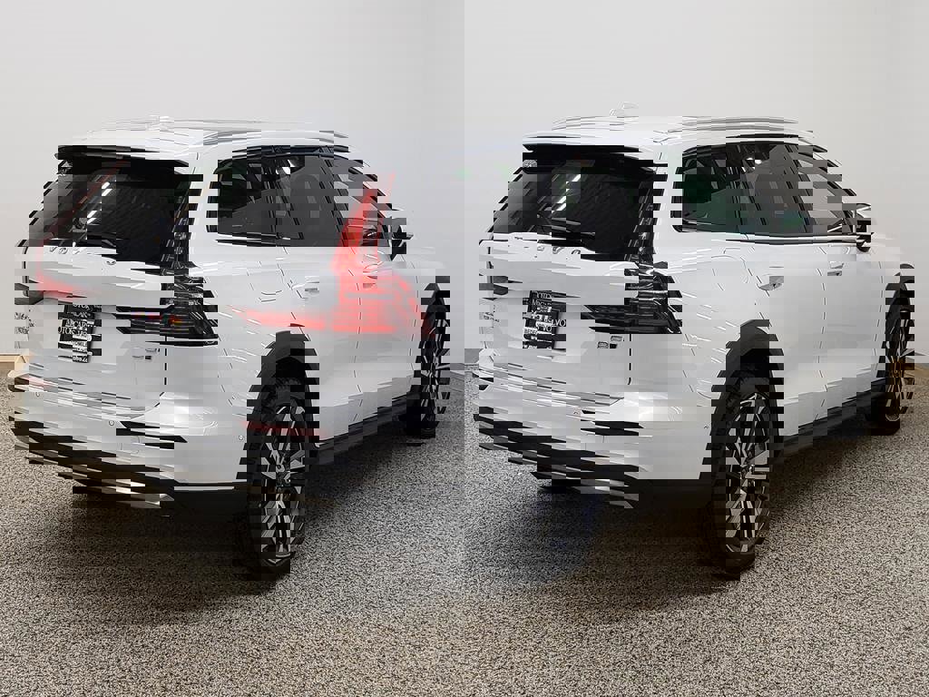 New 2026 Volvo V60 B5 Cross Country Plus w/ Protection Package Premier image 3