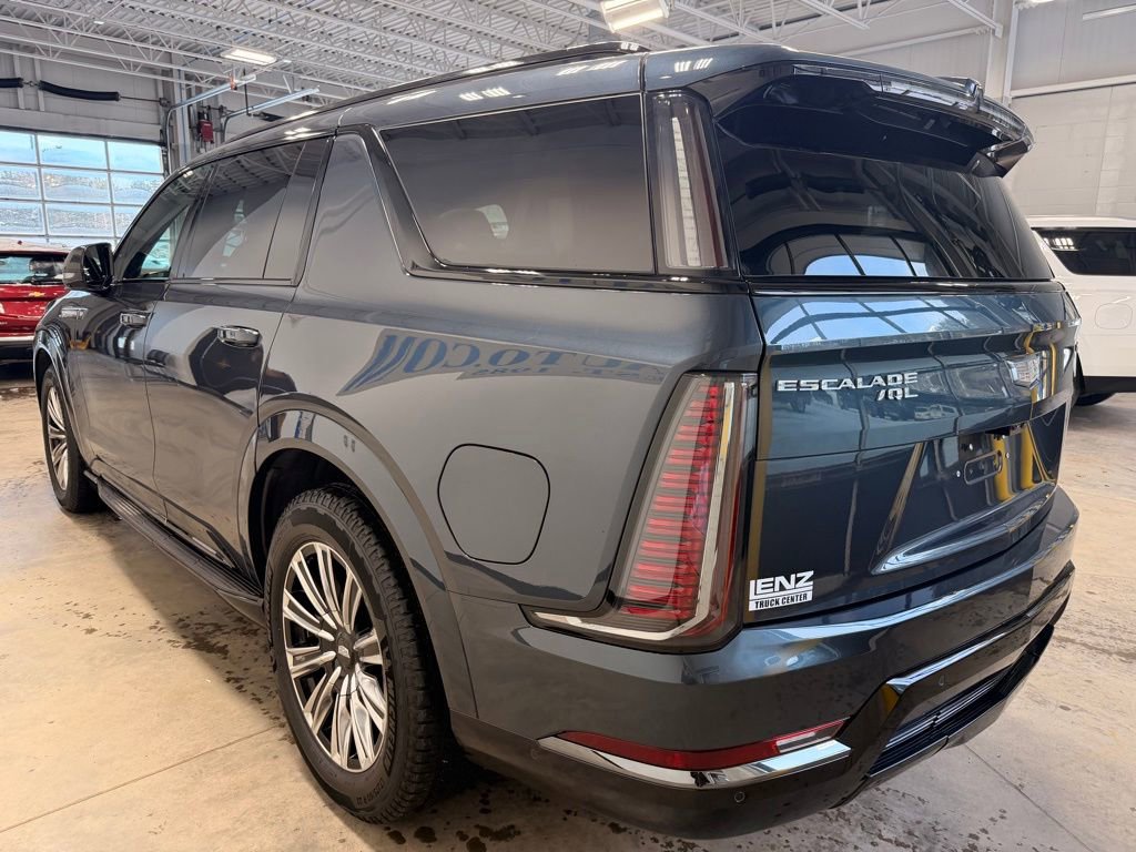 Used 2026 Cadillac Escalade IQL Sport 1 image 5