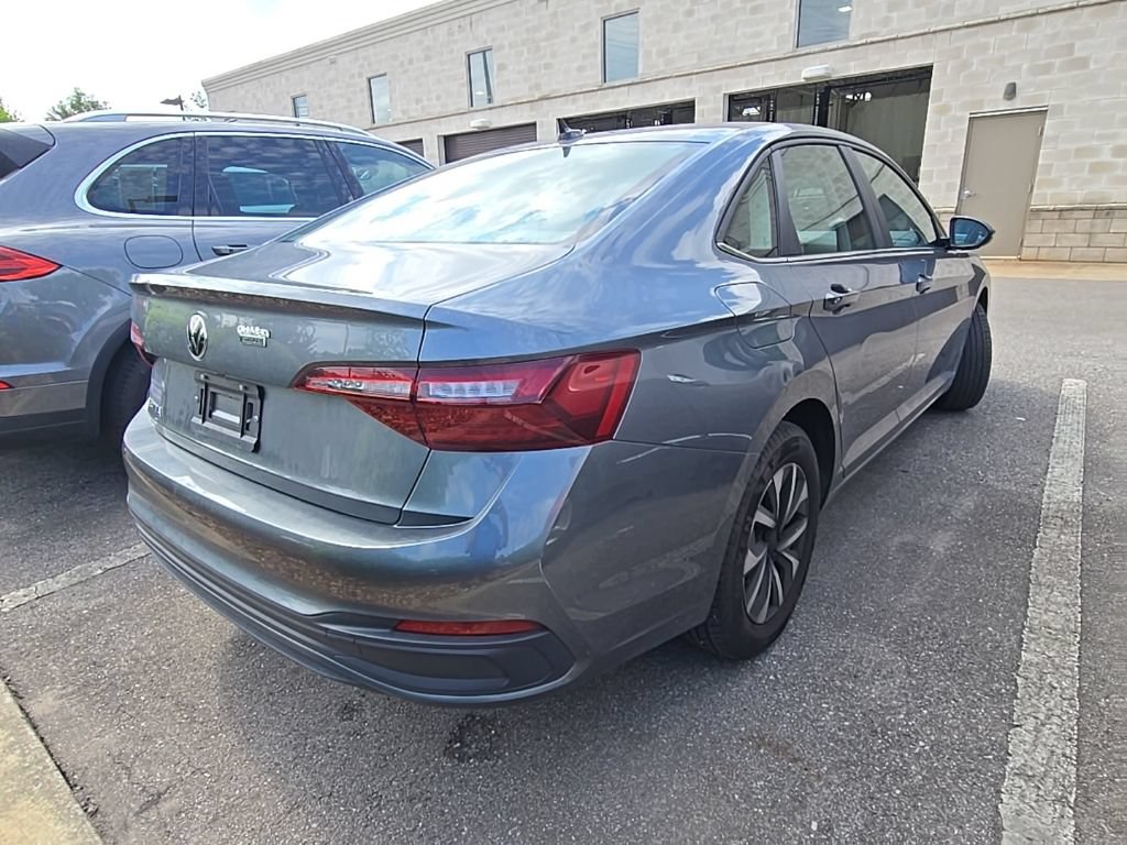 Used 2023 Volkswagen Jetta S FWD image 7