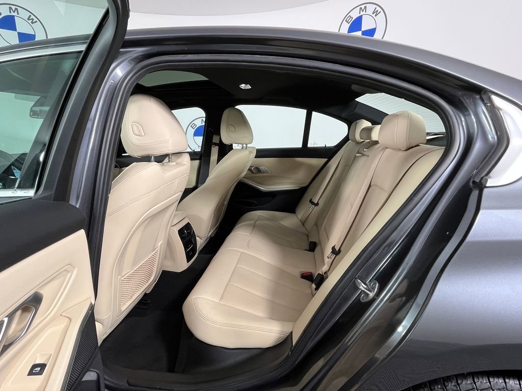 Certified 2022 BMW 330i xDrive Sedan w/ Driving Assistance Package image 22