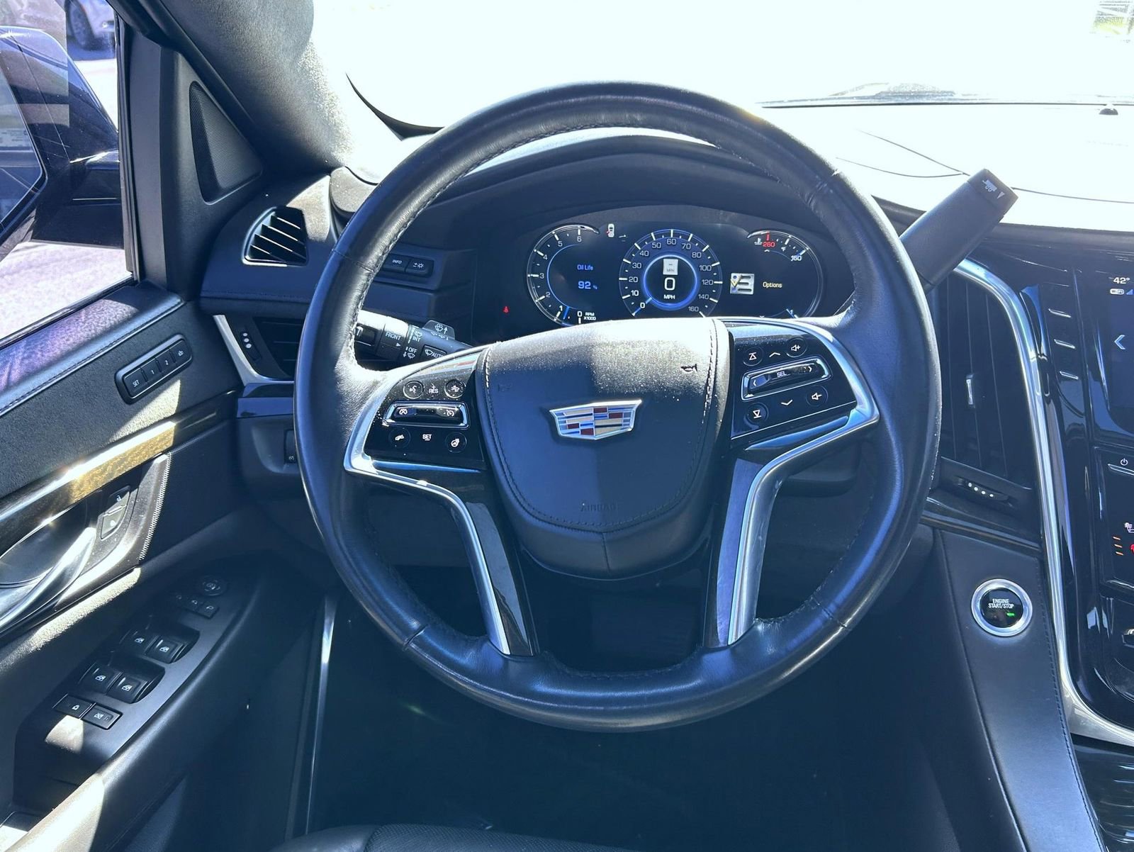 Used 2019 Cadillac Escalade Platinum w/ Escalade Sport Edition image 15