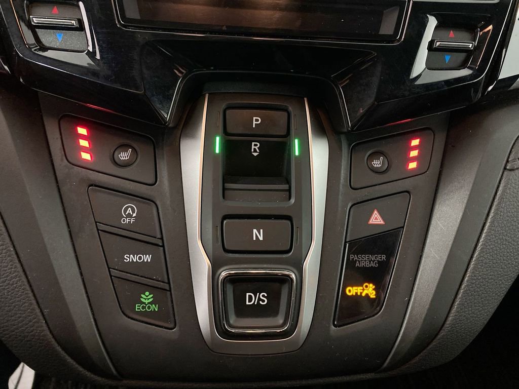 Used 2023 Honda Odyssey EX-L image 19
