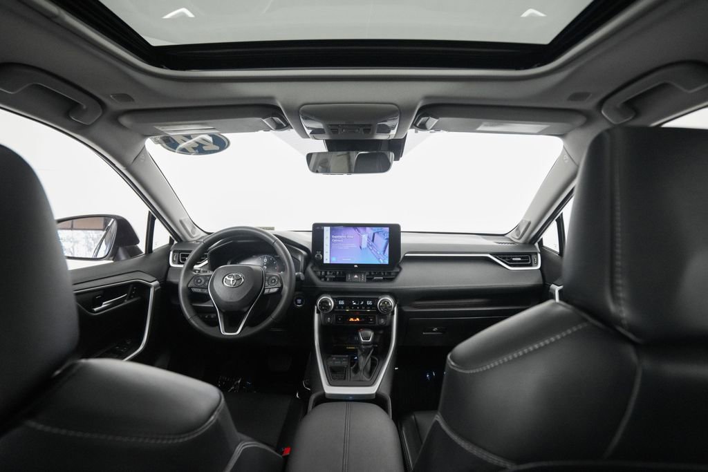 Used 2024 Toyota RAV4 Limited w/ Advanced Technology Package image 15