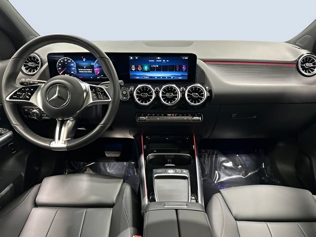 Used 2026 Mercedes-Benz GLA 250 4MATIC image 12