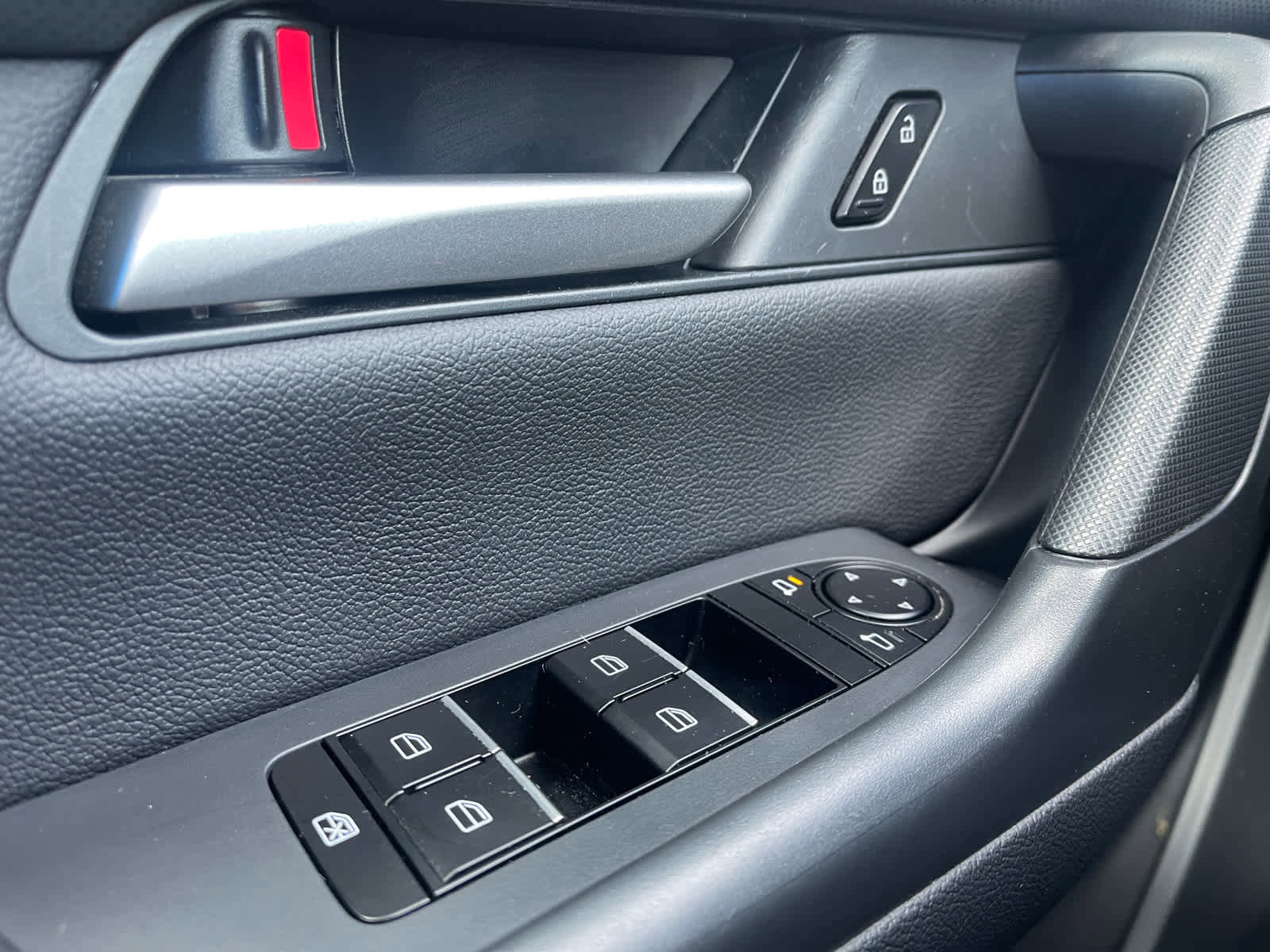 Used 2025 MAZDA CX-50 AWD 2.5 S w/ Preferred Package image 21