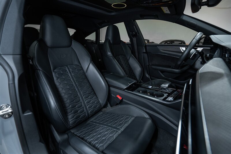 Used 2021 Audi RS 7 Sportback w/ Carbon Optic Package AWD/4WD image 35