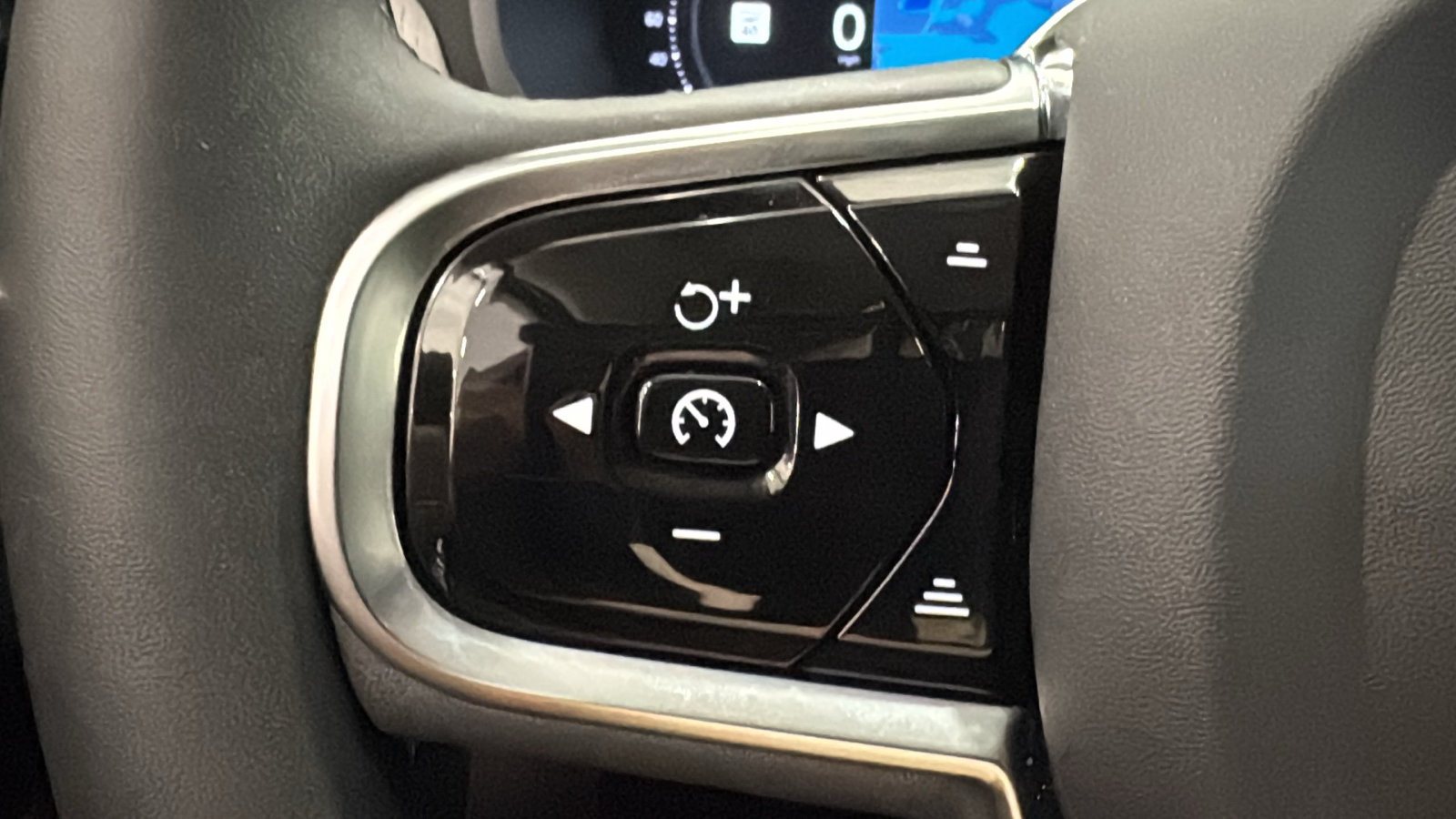 Certified 2023 Volvo S90 B6 Ultimate AWD/4WD image 13