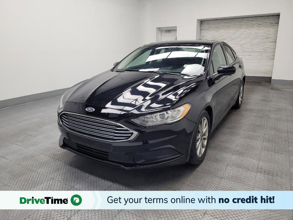 Used 2017 Ford Fusion SE w/ Fusion SE Technology Package