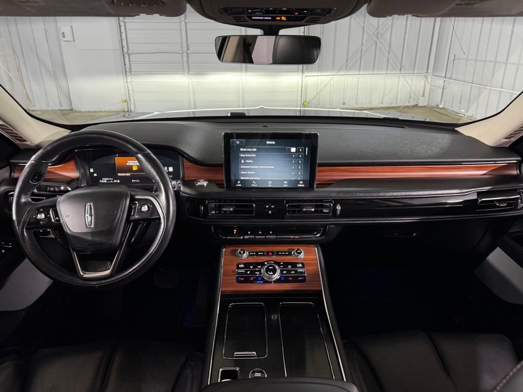 Used 2020 Lincoln Aviator Reserve w/ Equipment Group 201A AWD/4WD image 25