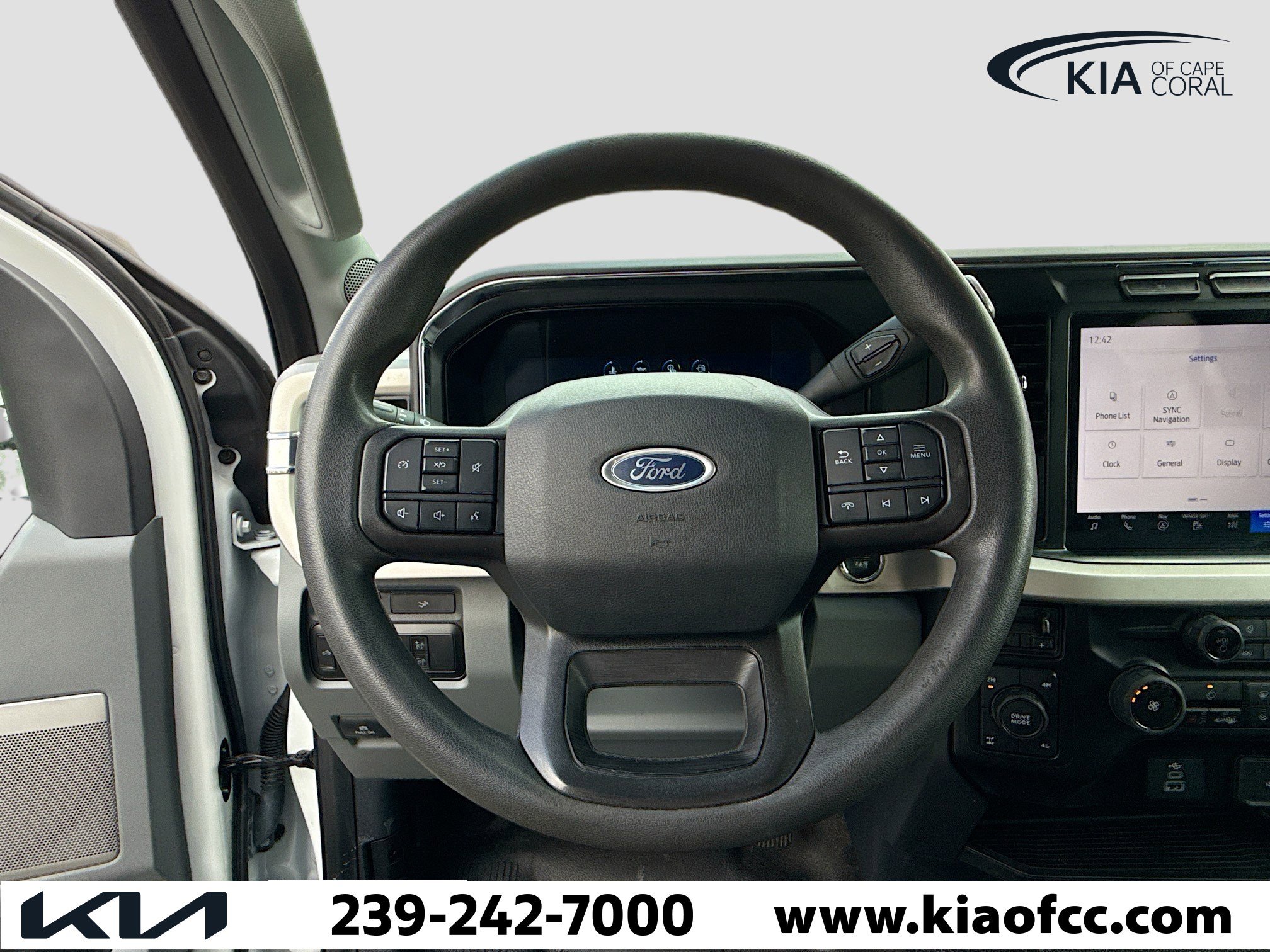 Used 2023 Ford F250 XLT w/ XLT Premium Package image 34