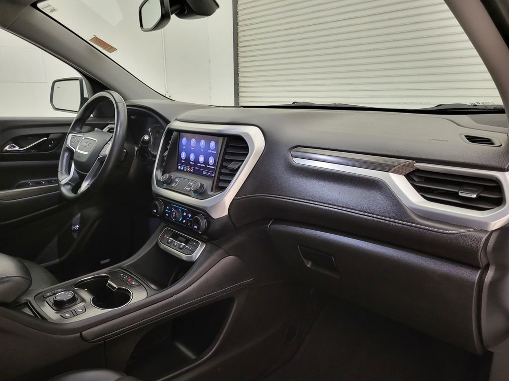 Certified 2023 GMC Acadia SLT image 40