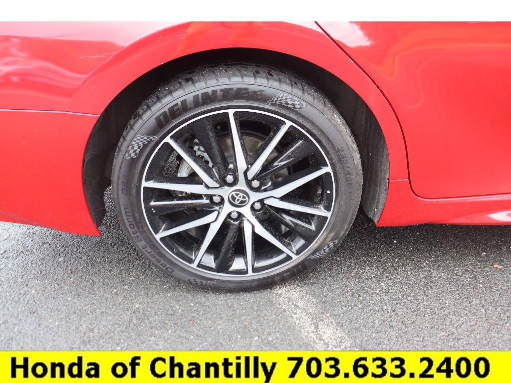 Used 2021 Toyota Camry SE FWD image 28