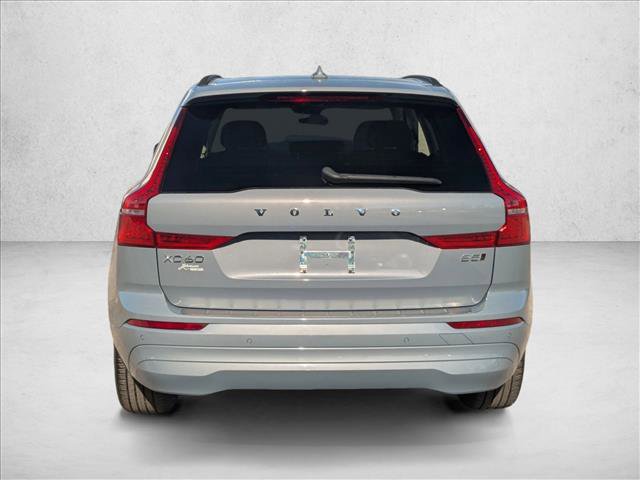 Used 2023 Volvo XC60 B5 Core w/ Climate Package image 7