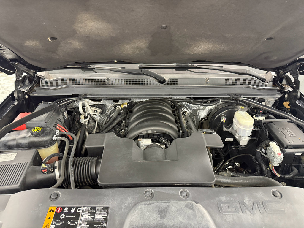 Used 2018 GMC Yukon XL Denali w/ Denali Ultimate Package image 10