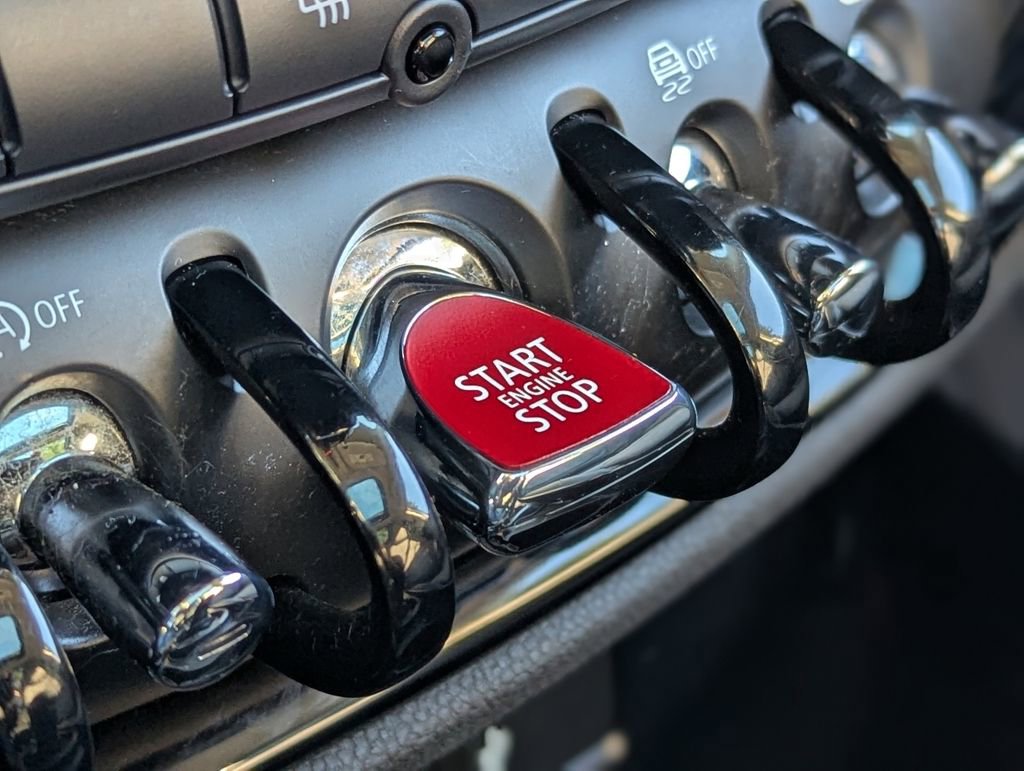 Used 2024 MINI Cooper Clubman S image 15