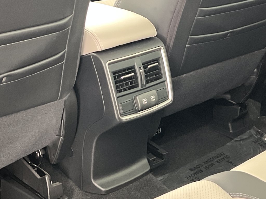 Used 2020 Subaru Forester Limited w/ Popular Package #3 AWD/4WD image 36
