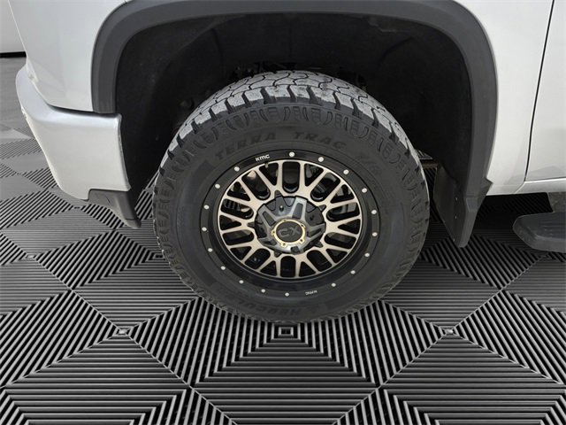 Used 2020 Chevrolet Silverado 2500 High Country w/ Z71 Off-Road Package image 8