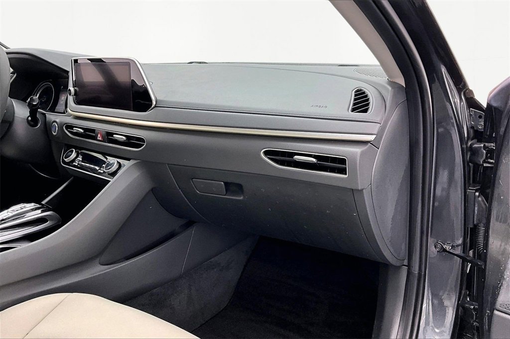 Used 2023 Hyundai Sonata SEL w/ Cargo Package image 17