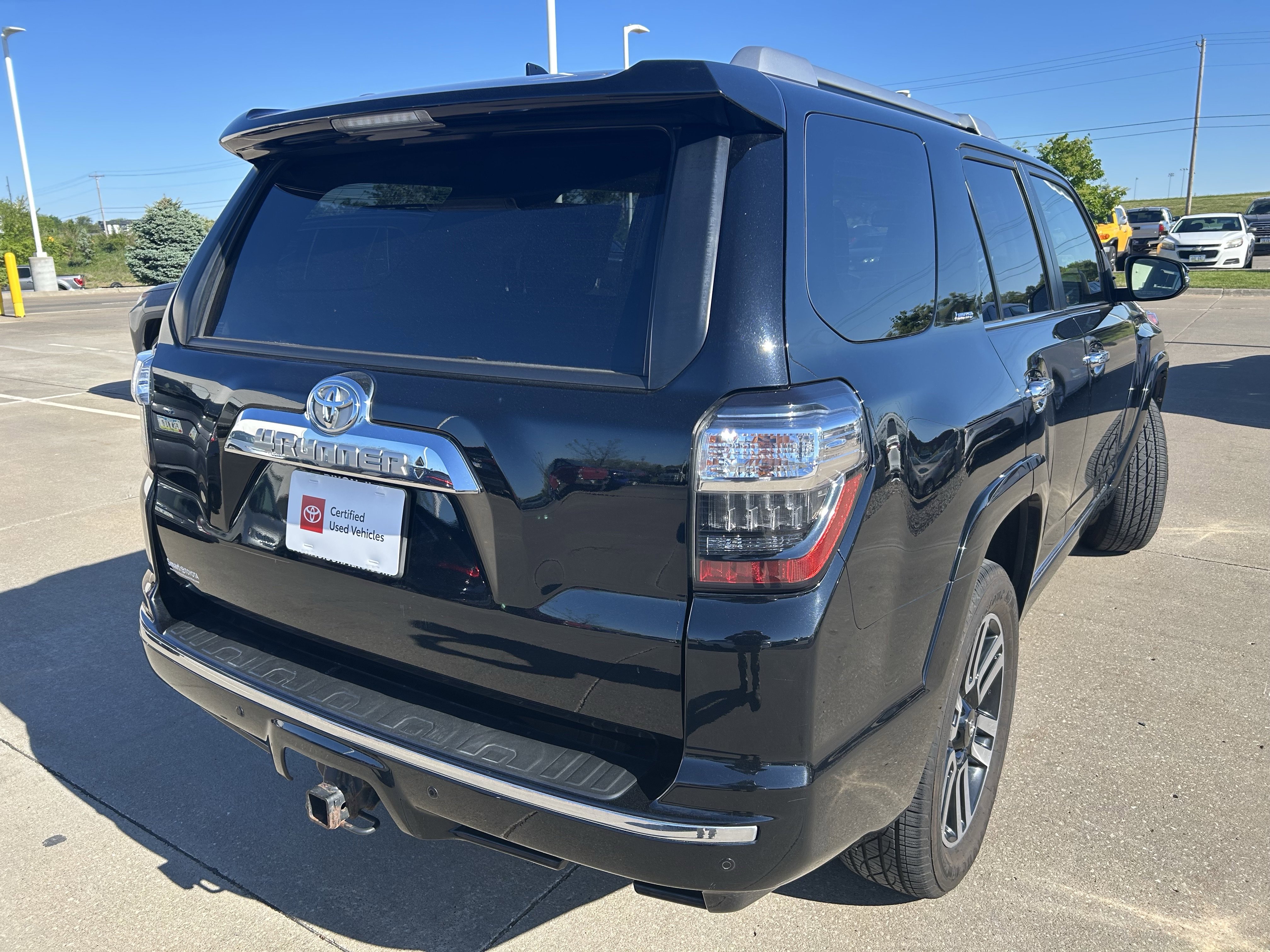 Certified 2018 Toyota 4Runner Limited AWD/4WD image 6