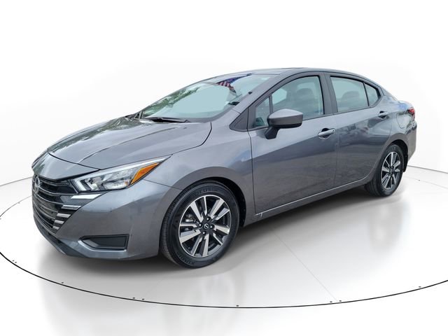 Used 2025 Nissan Versa SV FWD image 4