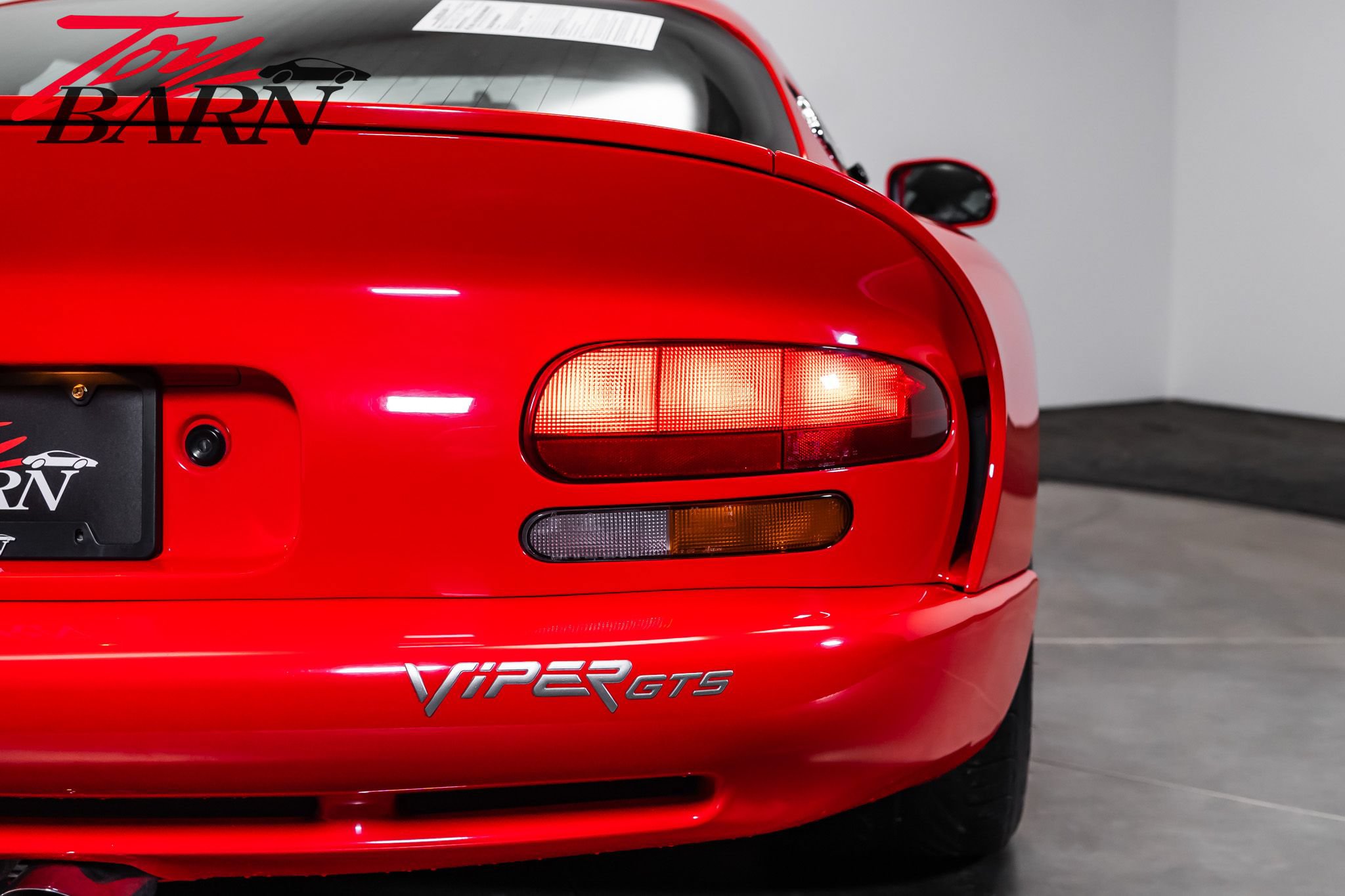Used 1998 Dodge Viper GTS RWD image 15