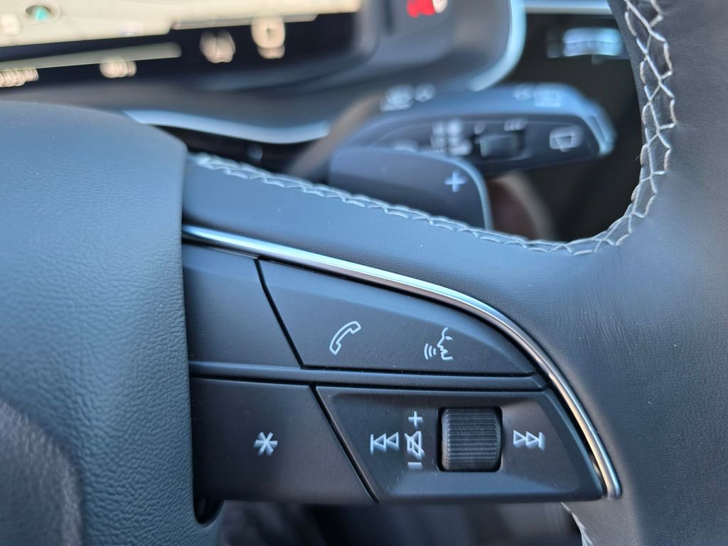 Used 2024 Audi Q8 Premium Plus w/ Premium Plus Package image 27