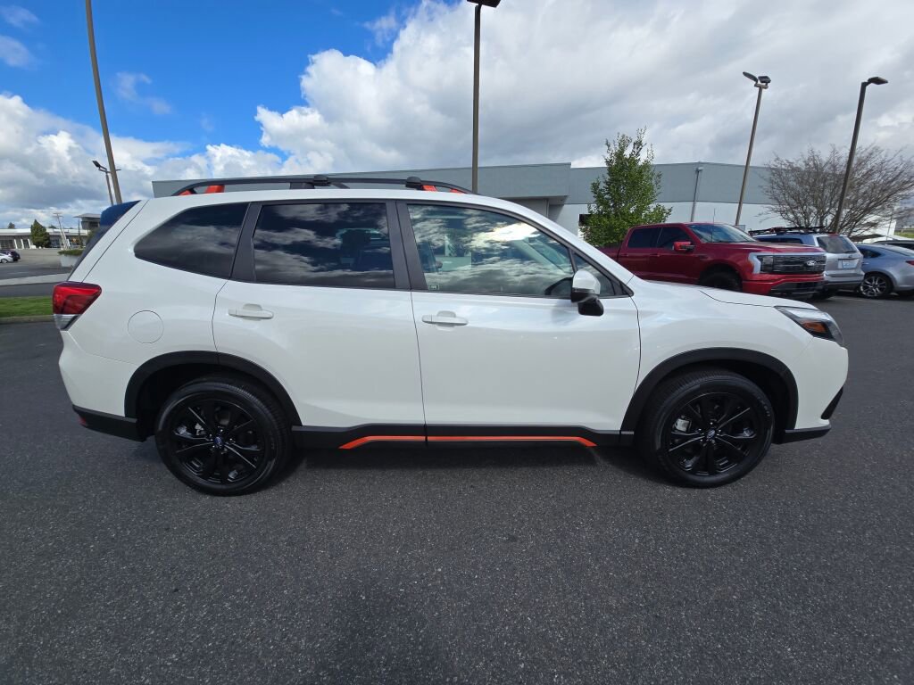 Used 2024 Subaru Forester Sport image 4