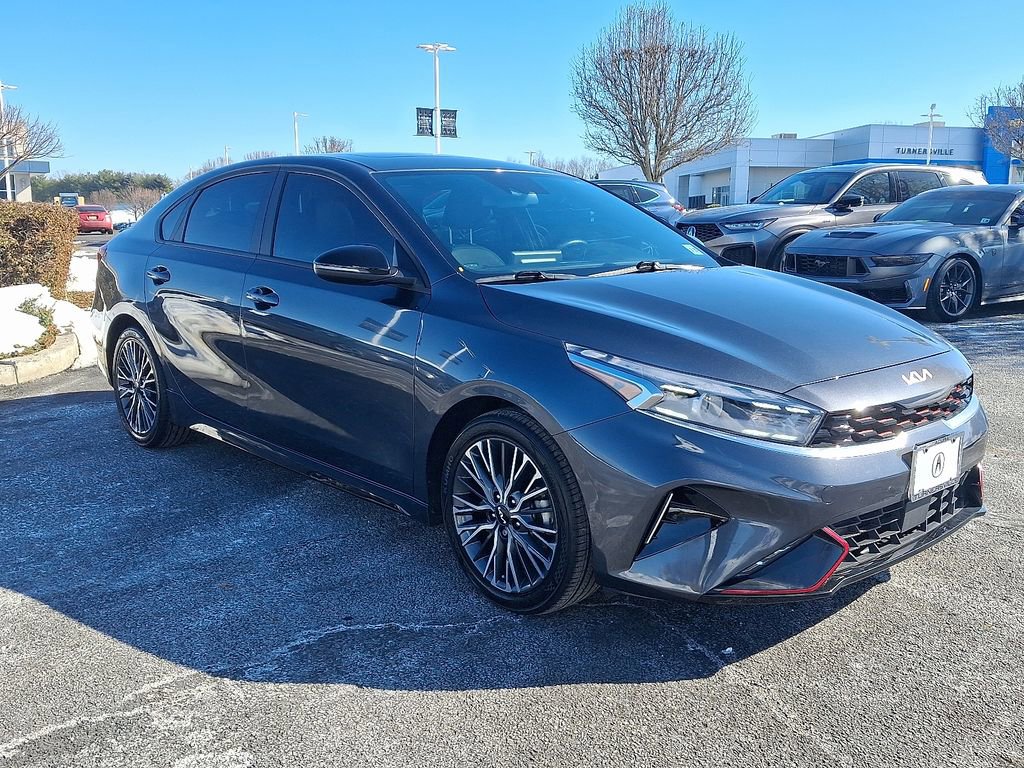 Used 2024 Kia Forte GT-Line w/ GT-Line Premium Package image 3